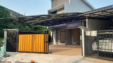 Jual Rumah Cantik Luas 223 m2 di Serpong Utara, Tangerang Selatan