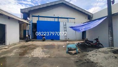 Gudang Pinggir Jalan Utama Sultan Agung Kranji Bekasi Barat