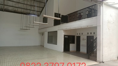 Disewakan Ex Showroom Mobil Strategis Pinggir Jalan Sultan Agung, Bekasi