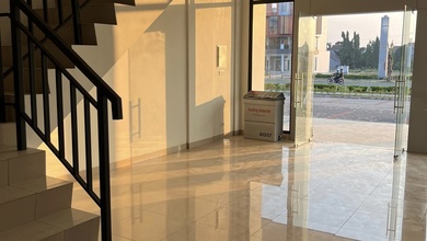 Disewakan Ruko 4 Lantai Summarecon Crown Gading Bekasi