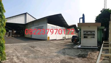 Disewakan Gudang Luas Strategis di Jalan Raya Narogong Bekasi