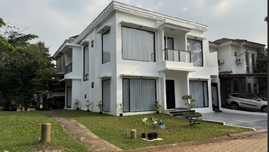 Kesempatan Langka, rumah Prestisius di Pagedangan, Tangerang, LB 340m²