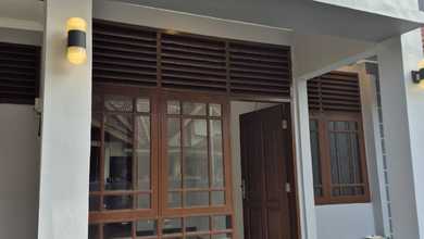 Dikontrakkan Rumah Murah di Villa Melati Mas, Tangerang Selatan, LT 120m²