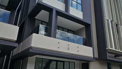 Ruko Hook Lebar 5,5 Meter di Enchante Business Park Bsd