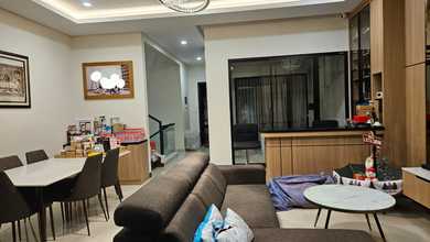 Kesempatan Langka, rumah Mewah di Gading Serpong, Tangerang, LB 196m²