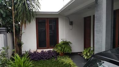 Rumah Mewah di Kawasan Tebet, Jakarta Selatan, LB 200m², Harga 5,8 Miliar