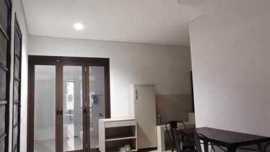 Rumah Sewa Murah Lokasi BSD, Tangerang, LB 158m²