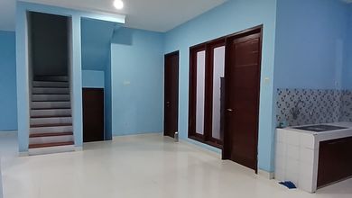 Rumah Sewaan Murah di Bintaro, Tangerang Selatan, 3 KT, Harga 105 Juta /tahun
