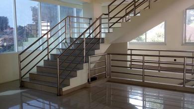 Sewa Gedung Kantor Brand New Cocok untuk Usaha Lokasi Strategis di Cikini, Jakarta Pusat