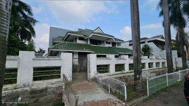 Jual Segera Rumah Mewah di Green garden, Jakarta Barat, Luas 790 m2
