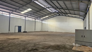 Gudang Di Karawaci Uk 600m 20x30 Disewakan !!