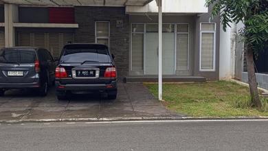 Rumah Area Luxury Green Lake City, Jakarta Barat - Harga Menarik 5,7 Miliar