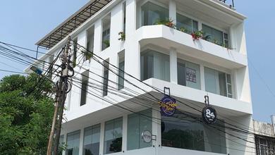 Dijual Gedung atau Ruko untuk Cafe, Resto, Kantor Lokasi Strategis