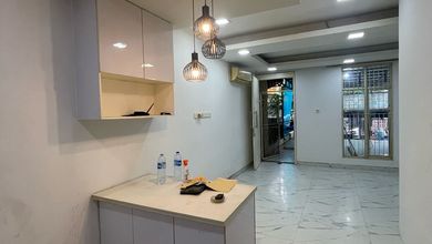 Rumah Minimalis Disewakan di Taman Surya, Jakarta Barat, Harga Ekonomis