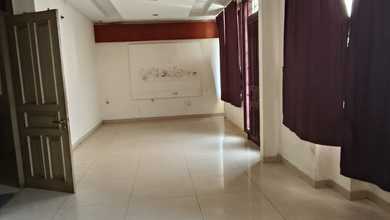 Disewakan Rumah Murah di Pluit, Jakarta Utara, LT 240m²