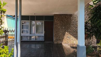 Rumah Area Premium Candisari, Semarang - Harga Terbaik 4,4 Miliar