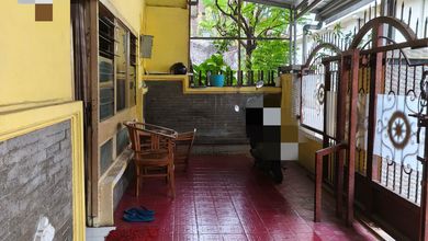 Kesempatan Rumah di Semarang Selatan, Semarang, LB 100m², Harga 1,1 Miliar