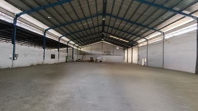 Disewakan Gudang Cisalak Murah Dan Bagus 