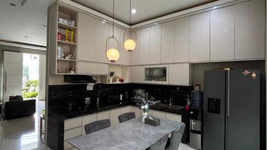 Hunian Elegan di Duta Garden, Tangerang, 4 Kamar Tidur, LT 120m²