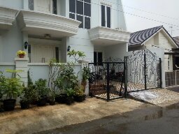 Rumah Mewah di Cipinang, Jakarta Timur, 5 KT, LT 160m²