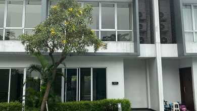 For Sale rumah Eksklusif di Puri Mansion, Jakarta Barat - LT 142m²
