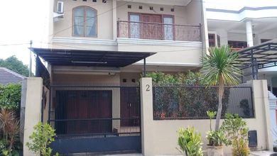 Dijual rumah Premium di Kebon Jeruk, Jakarta Barat - LT 226m²