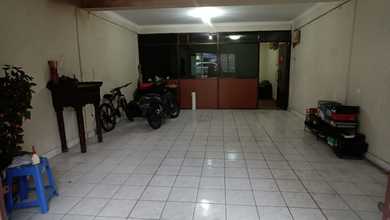 Ruko Pinggir Jalan Raya Siap Pakai