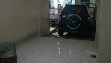 Rumah Area Premium Tanjung Duren, Jakarta Barat - Harga Menarik 2,65 Miliar