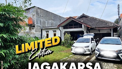 Rumah Mewah di Kawasan Jagakarsa, Jakarta Selatan, LB 200m², Harga 7 Miliar