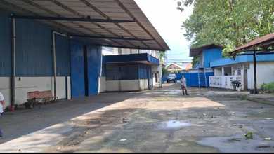 Gudang Kadujaya, Tangerang Lt 7000, Lb 2200