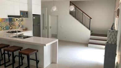 Rumah Area Premium BSD, Tangerang Selatan - Harga Terbaik 2,65 Miliar