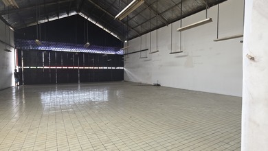 Disewakan Gudang/ Gedung Komersil Mezzanine di Medan Satria, Bekasi