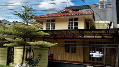 Dijual rumah Premium di Pondok Indah, Jakarta Selatan - LT 285m²