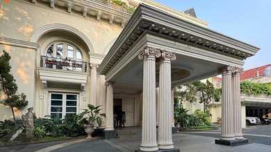 Penawaran Eksklusif, rumah Prestisius di Pondok Indah, Jakarta Selatan, LB 2700m²