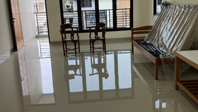 Dijual Ruko Baru Siap Huni Superr Murah Jakbar