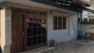 Hunian Mewah di Matraman, Jakarta Timur, 3 Kamar Tidur, LT 455m²