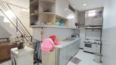 Rumah Mewah di Tamansari, Jakarta Barat, 7 Kamar Tidur, LT 300m²