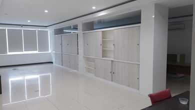 Disewakan Ruko Gandeng Jakarta Timur Posisi Bagus Jalan Besar