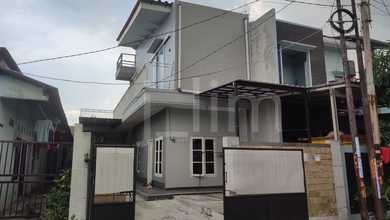 Jual Rumah Strategis di Medan Satria, Bekasi - LT 120m²