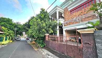 Jual Segera Rumah Elit di Cipinang Melayu, Jakarta Timur, Luas 292 m2