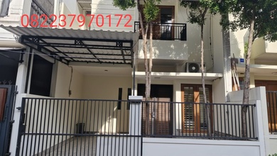 Kesempatan Eksklusif, rumah Mewah di Cipinang, Jakarta Timur, LB 136m²