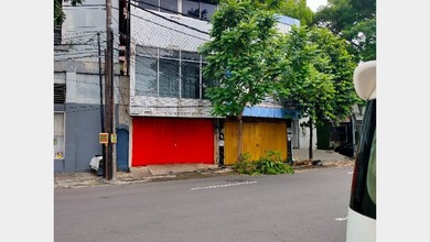 Ruko Nol Jalan Pahlawan Pusat Kota Surabaya 3,5 Lantai SHM | Cocok Kantor & Usaha | Jual / Sewa