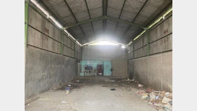 Gudang By Pass Krian akses kontainer area industri dan pergudangan