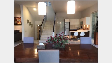 Dijual rumah Eksklusif di Citraland, Surabaya - LT 412m²