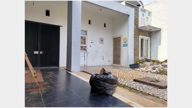 Rumah Dijual di Tenggilis Mejoyo, Surabaya, LB 150m², Harga Kompetitif!