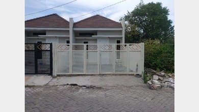 Properti Siap Pakai di Area Gununganyar, Surabaya, LT 100m²