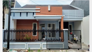 Properti Siap Pakai di Area Taman, Sidoarjo, LT 126m²