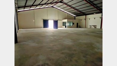 Gudang Siap Operasi 552 M² - Akses Kontainer 40 Feet, Dekat Tol & Bandara Juanda, Waru