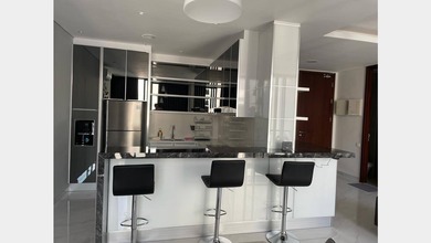 Kesempatan Emas Apartemen Mewah di Graha, Surabaya, 3 KT