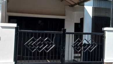 Disewakan Rumah Terjangkau di Kedung Baruk, Surabaya, LT 300m²